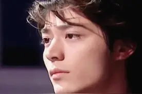 娱乐圈眼睛最漂亮的男星，只服这5位，眼底有水雾缭绕，桃花盛开图片