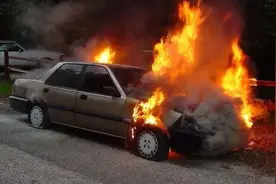 汽车暴晒后最好别立马开走！多3个小动作，对车和人来说都是好事！图片