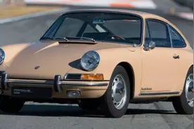 全球缺货的保时捷992，这颜值你爱嘛？图片