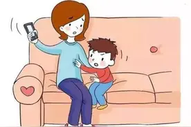 孩子玩手机，不给就哭闹，这些方法简单有效图片