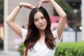 一般人买不起的椰子鞋，小姐姐将鞋跟踩扁当“拖鞋”？任性又洋气图片