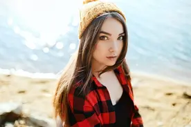 得知我把10万彩礼借给娘家，男人翻脸不认人，我只好还钱离婚图片