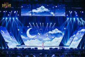 第四届《最爱金曲榜》音乐盛典举行“姐姐”与“民星”同台唱金曲图片