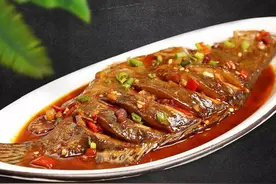 8种以臭闻名的美食，我都吃过，你吃过几种？网友说都不敢吃图片