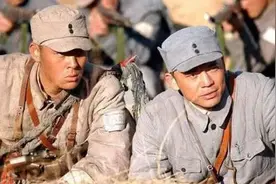 赵刚做纵队政治部主任，比师政委大，为啥李云龙却说有啥好当的？图片