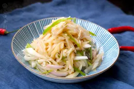 夏天，教你杏鲍菇新做法，回家拌一拌，开胃又消食图片