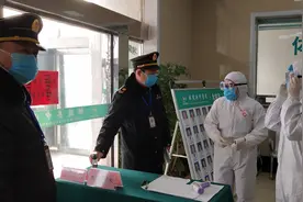 致敬奋战在抗击疫情一线的蓝衣战士——卫生监督员图片