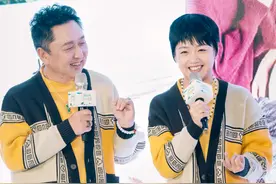 于谦：蔫吧人干大事，抽烟喝酒烫头的他，竟娶了小他九岁的白姑娘图片