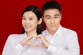 赌王之子何猷君澄清争议，露富的同时还坑了哥哥姐姐，铁憨憨富少图片