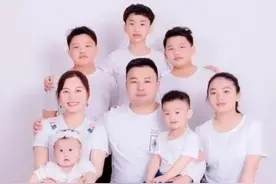 34岁妈妈连生7胎，问及原因：老公基因如此优秀，不生娃就浪费了图片