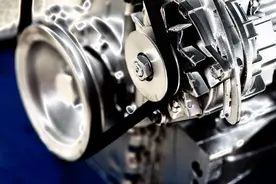 拖拉机变速箱的使用与常见故障排除图片