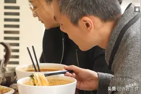 只有附近人才知道的老店，一碗烩面就牵出无数回忆图片