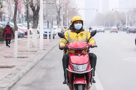 最特殊的外卖站点：103名骑手，24个家里有白血病患儿图片