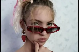 组图：“超模二代”Lila Moss写真大片图片