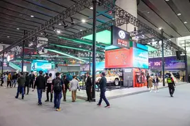 狂放与优雅并存，2021广州车展上北京越野展出重磅改装车型图片