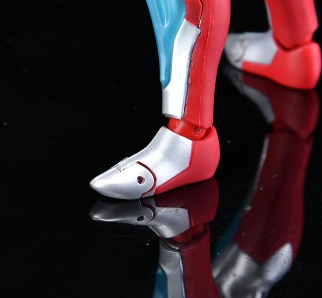 78官测：万代 SHF 银河奥特曼