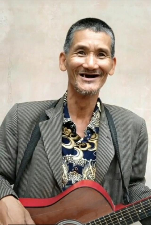ӣдʦ ˸
