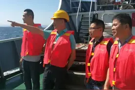 福建省生态环境厅一级巡视员郑志忠赴省近岸海域环境监测站调研图片