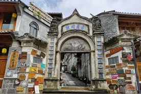 云南古镇特色早餐，上过舌尖，传承3代人，2元一碗一天卖500多碗图片