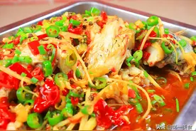 草鱼这样做才好吃，厨师长教你饭店“跳水鱼”做法，香辣入味图片