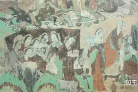 敦煌壁画剃度僧脚下的板床就是“绕床弄青梅”中的床图片
