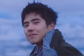 刘昊然16岁北漂闯荡，因陈思诚一通电话改变命运，今成高能少年图片