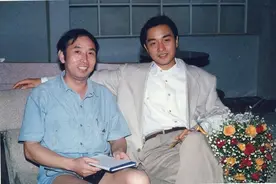 记忆 | 我曾有幸与张国荣合影图片