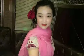 闻香识女人！香水，想必大多数女人都喜欢，曾经这样的经历你有吗图片