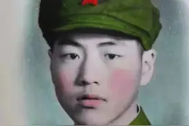 辽宁大连籍战友时隔四十年后重逢，“原来我俩相距仅十几公里！”图片