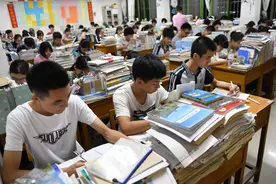 高中在普通班做鸡头，还是在重点班当凤尾？这样选对你有好处图片