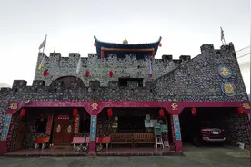 在泰国北部拜县旅行，发现一处中国村，都是我国远征军的后代图片