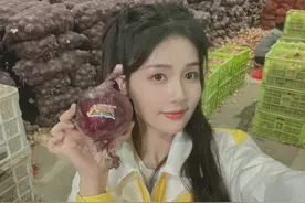 《跑男团》兰州录制，沙溢大方请市民吃牛肉面，网友：玩游戏输了图片