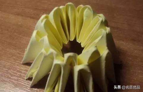 手工：超萌可爱的小鸭子，简单几步就能完成，还可以漂浮起来哟