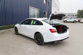 最低15万可落地，配凯迪拉克同款发动机，爆241马力轴距2829mm图片