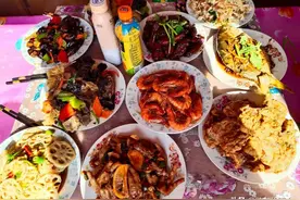 正月初三拜丈人是胶东民俗，两代女婿一起上门现在很流行图片