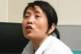 陕西学霸700分考上清华，母亲骄傲地说：我娃就喜欢睡觉图片