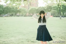 贵州女孩被父母拉去相亲，为了失败故意扮丑，被对方看上图片