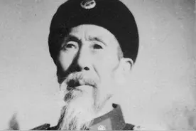 “爷爷兵”蒋维平：60岁参加八路，77岁开国第一中校，毛主席表扬图片