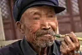 心疼！离婚不离家的儿媳被警察抓走，起因还是老公公！图片