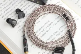 畅享舒适悦耳聆听体验，专业发烧级耳机升级线精选图片