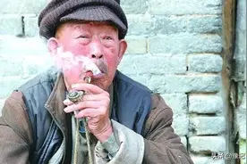 少让两根烟，差点坏了一桩好姻缘，让人礼在河南乡间有多重要？图片