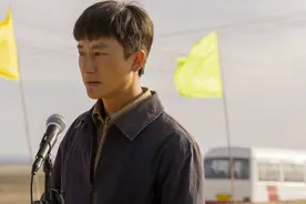 《山海情》口碑炸裂：黄轩一口方言土掉渣，热依扎被卖去当老婆图片
