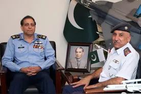 枭龙block3真正买主揭晓，不是阿根廷而是伊拉克，首批将买12架图片