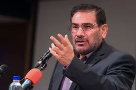 伊朗一个国家两支军队，指挥枢纽里，哈梅内伊派去两名代表图片