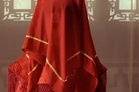 苏轼：鸳鸯被里成双夜，一树梨花压海棠图片