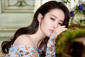 33岁的“神仙姐姐”刘亦菲，与“金主爸爸”28年的恩怨纠缠图片