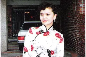歌唱家王静：与聂卫平离婚后，经历两段失败的恋情，年近60仍单身图片