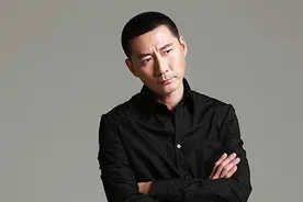 一婚妻子患癌离婚，二婚娶清华才女，“元芳”张子健的故事很精彩图片