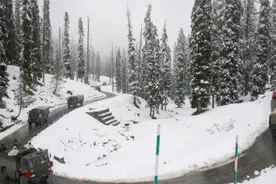 雪崩夜晚突袭前沿哨所，印军阵地被一锅端，当场1人死亡2人受伤图片