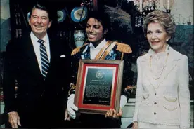 作为共产主义战士的迈克尔杰克逊是怎么遇害的（七）光明与黑暗图片